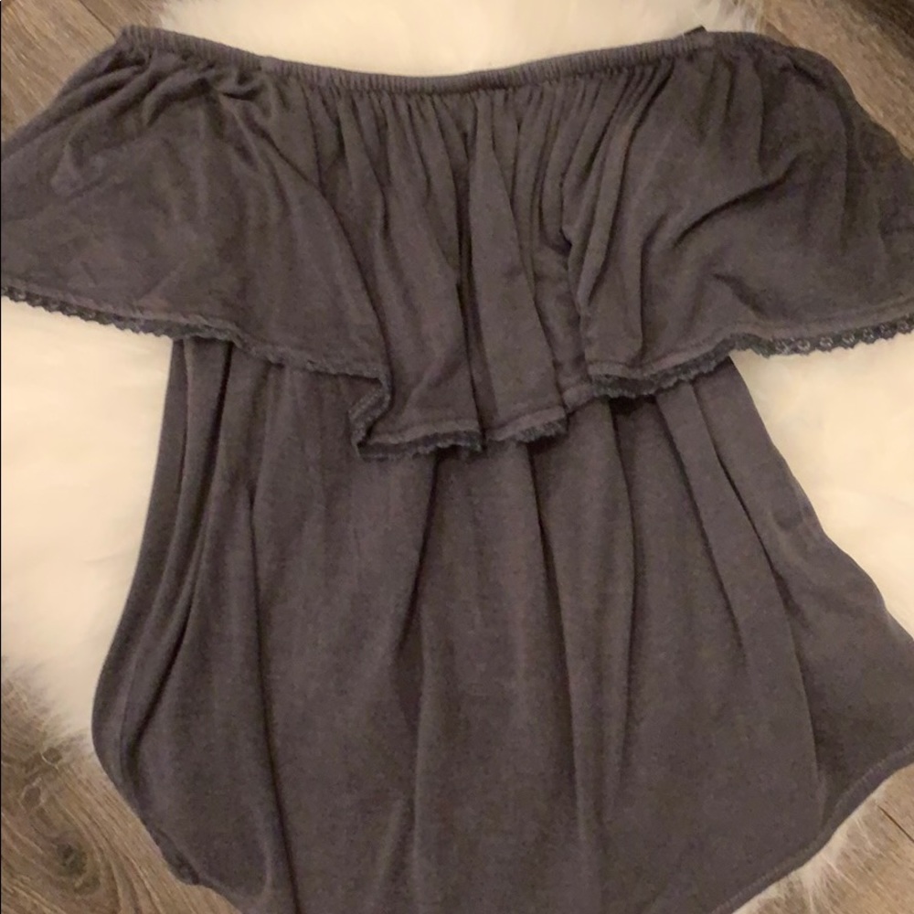 New American Eagle off the shoulder shirt
